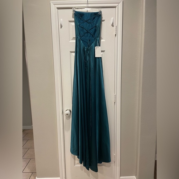 Satin Strapless Corset Back Special Occasion Dress Gown Size 2 Front Slit Green - Picture 2 of 10